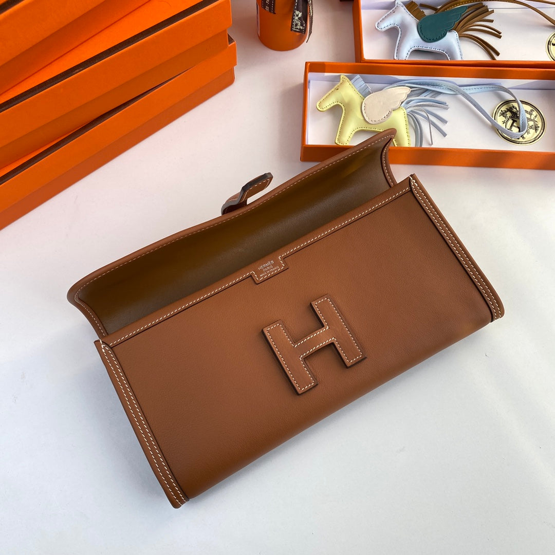 Hermes Wallet Clutch Swift Leather 29cm In Light Brown