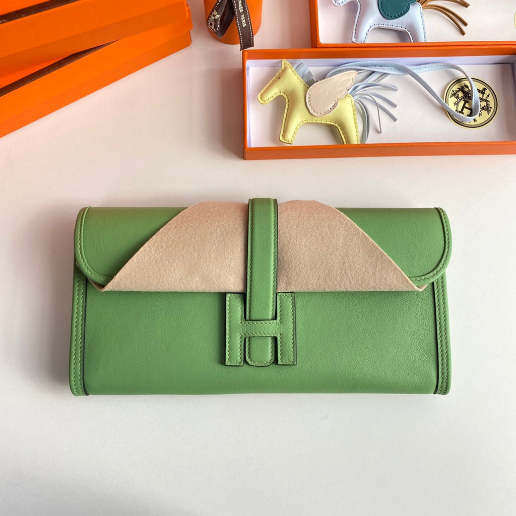 Hermes Wallet Clutch Swift Leather 29cm In Light Green