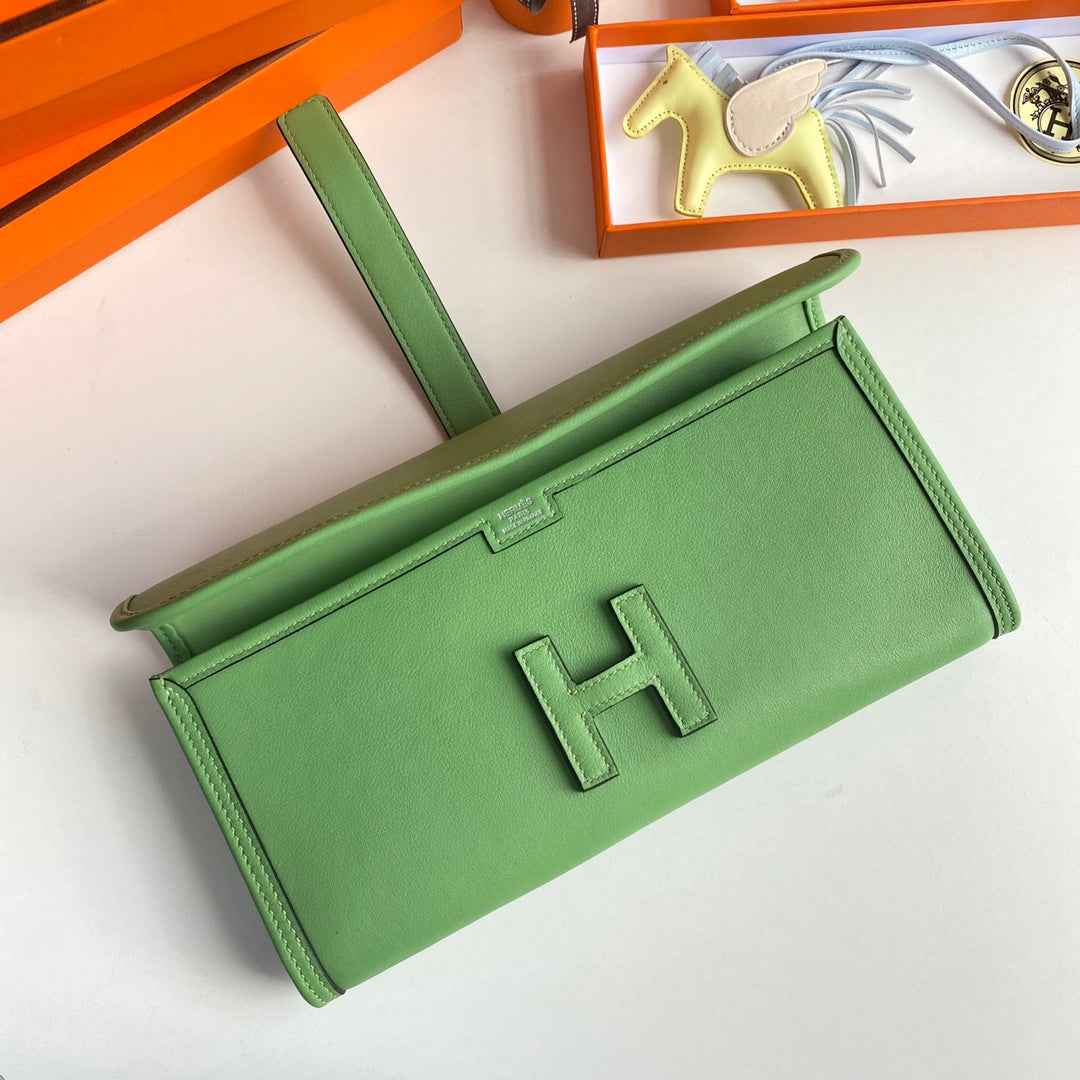 Hermes Wallet Clutch Swift Leather 29cm In Light Green