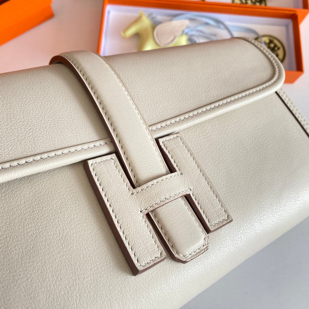 Hermes Wallet Clutch Swift Leather 29cm In Beige