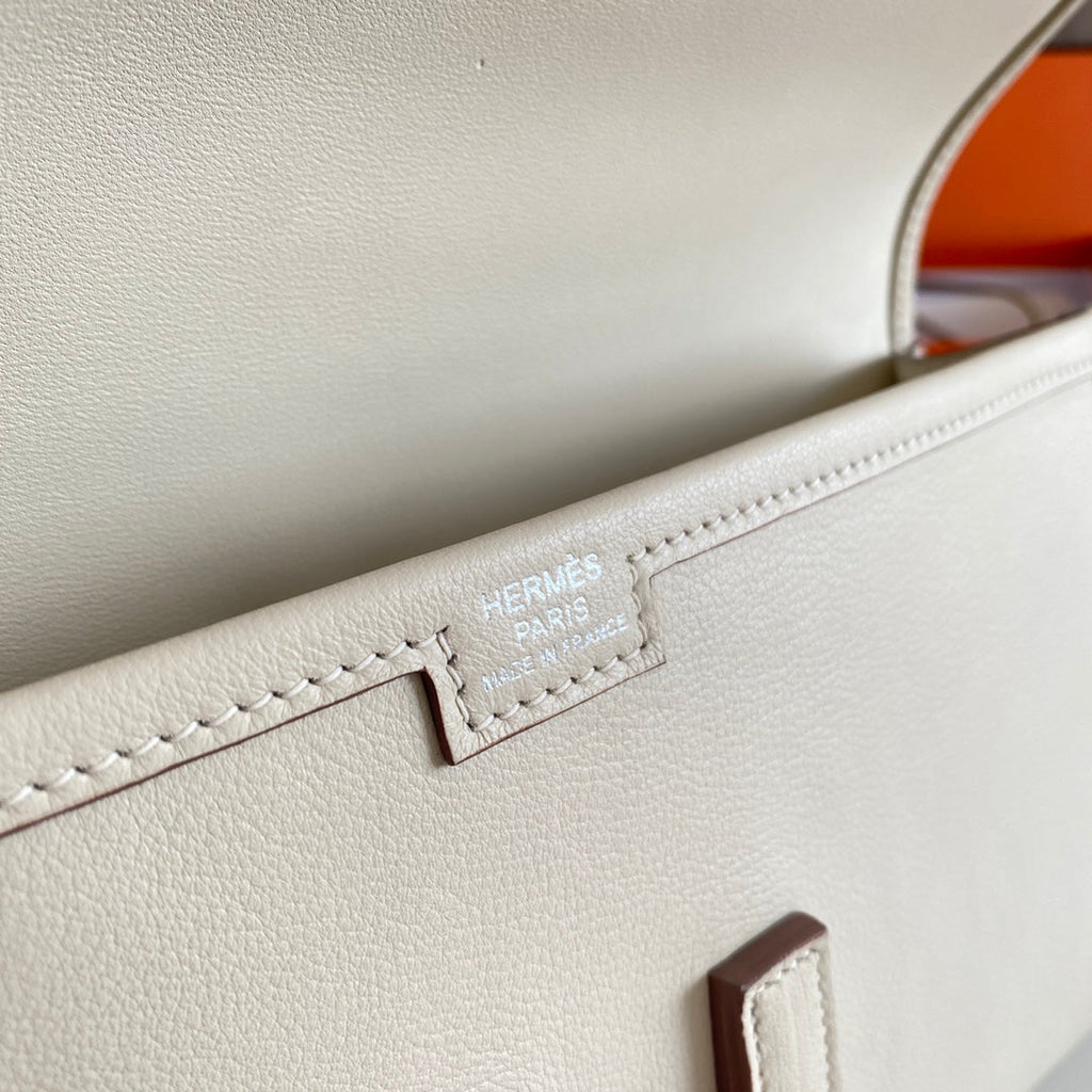 Hermes Wallet Clutch Swift Leather 29cm In Beige
