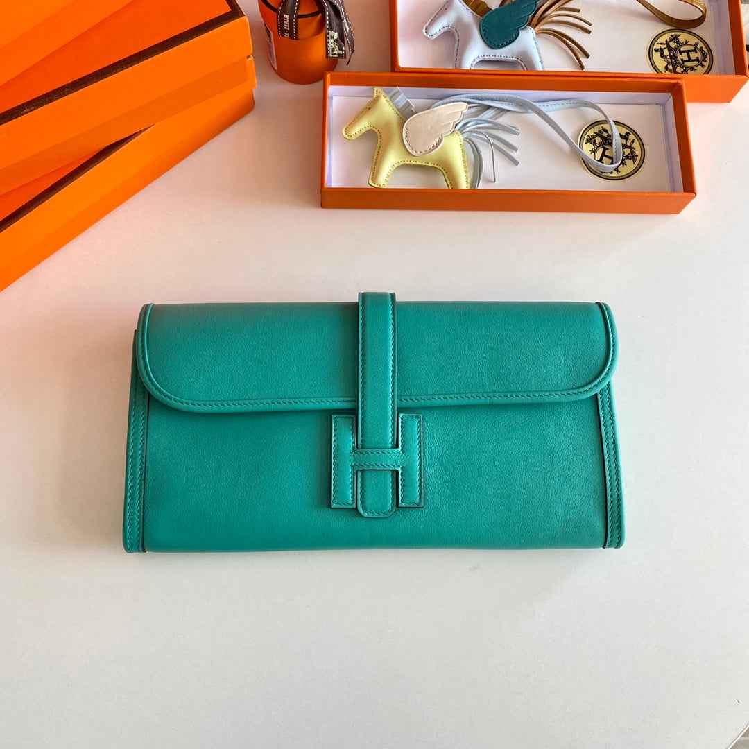 Hermes Wallet Clutch Swift Leather 29cm In Green