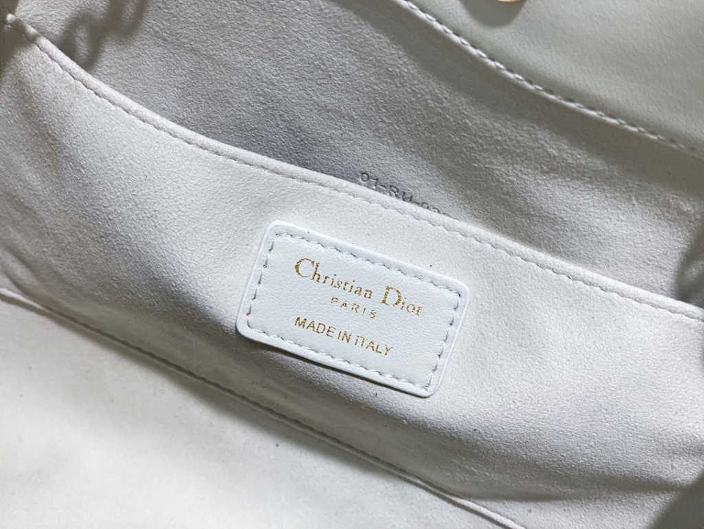 Large Dior Ammi Bag M22576 Beige Supple Macrocannage Lambskin