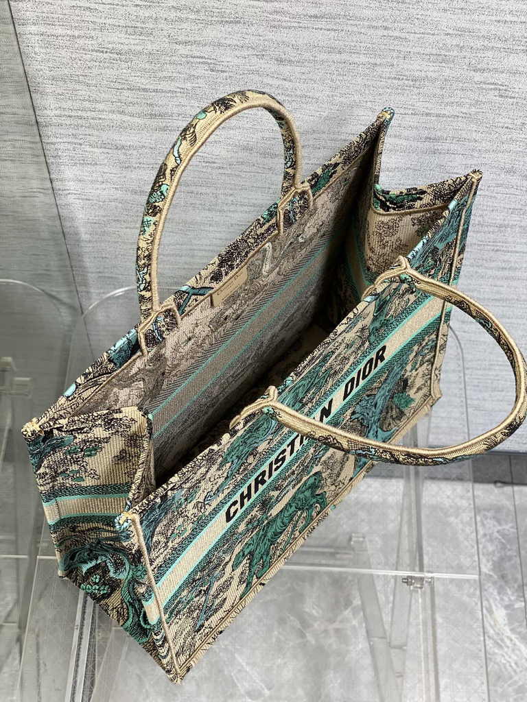Large Dior Book Tote M1286 Raffia with Aquamarina Toile de Jouy Sauvage Embroidery
