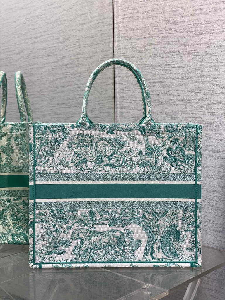 Large Dior Book Tote M1286 Green Toile de Jouy Sauvage Embroidery