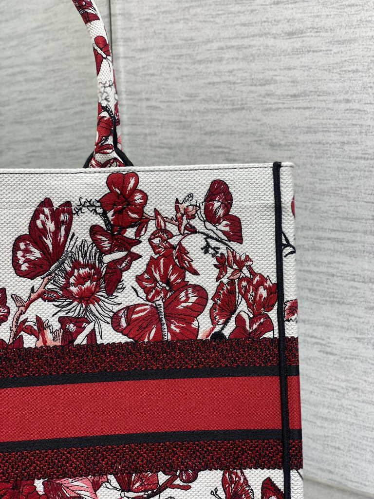 Large Dior Book Tote M1286 Red Embroidery