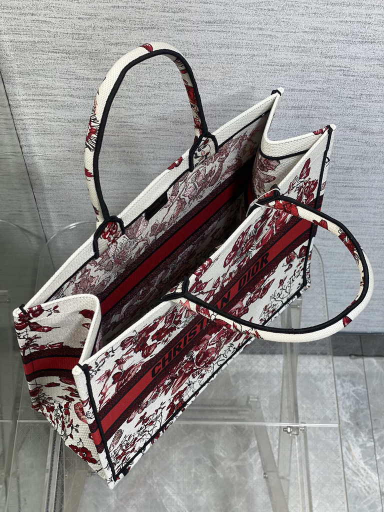 Large Dior Book Tote M1286 Red Embroidery