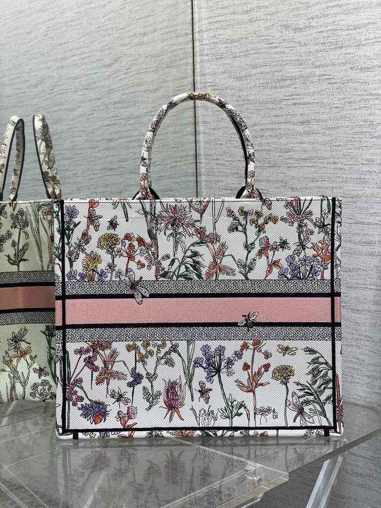 Large Dior Book Tote M1286 White Multicolor Dior Herbarium Embroidery