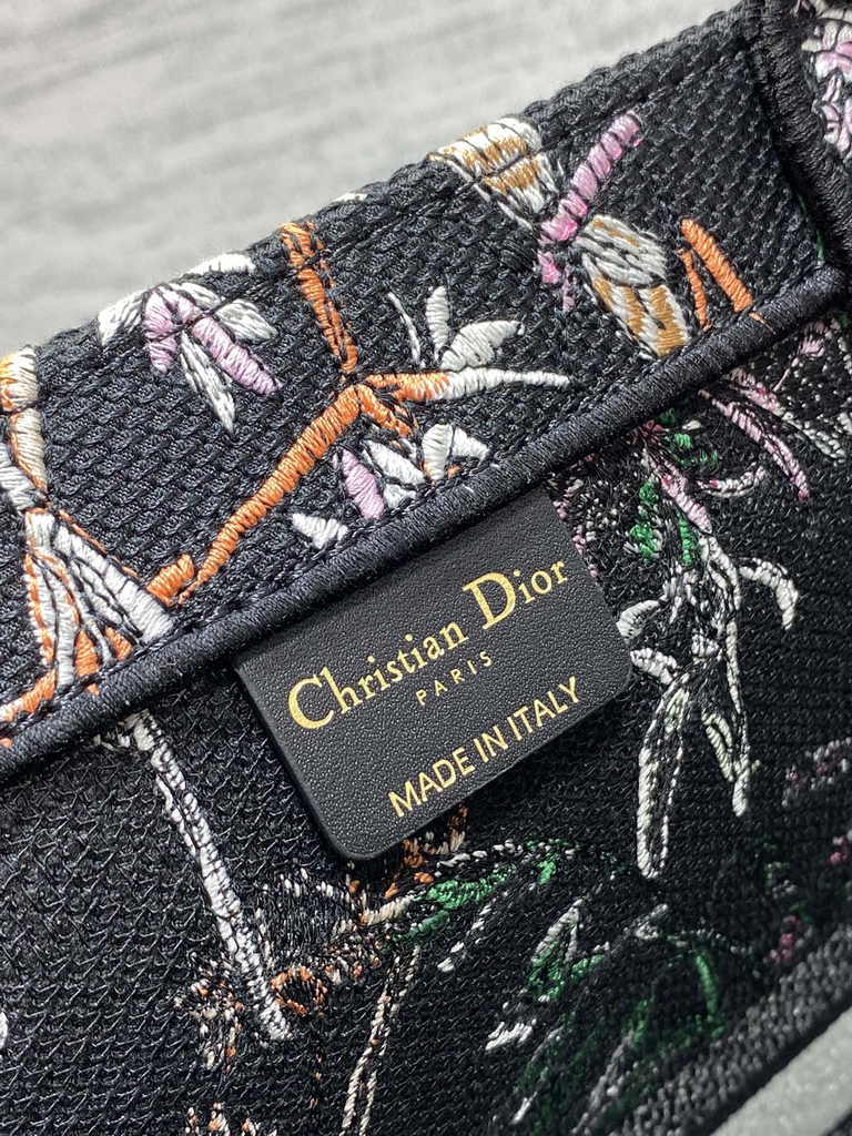 Large Dior Book Tote M1286 Black Multicolor Dior Herbarium Embroidery