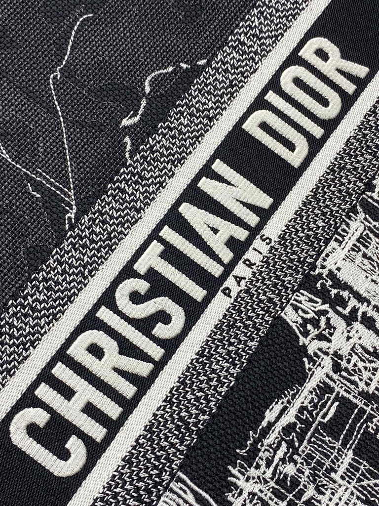 Large Dior Book Tote M1286 White and Black New York Embroidery