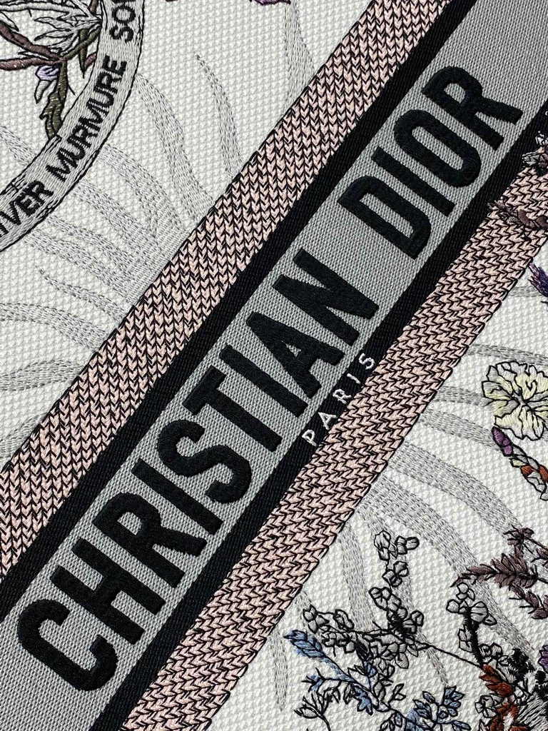 Large Dior Book Tote M1286 Gray Multicolor Dior 4 Saisons Automne Soleil Embroidery