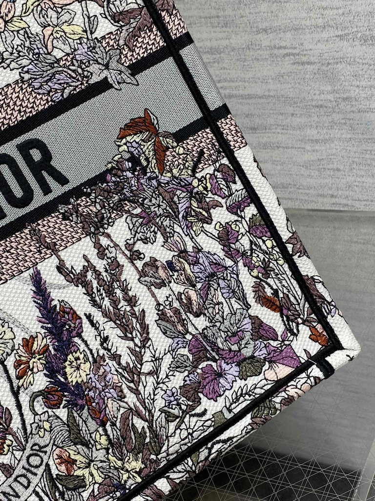 Large Dior Book Tote M1286 Gray Multicolor Dior 4 Saisons Automne Soleil Embroidery