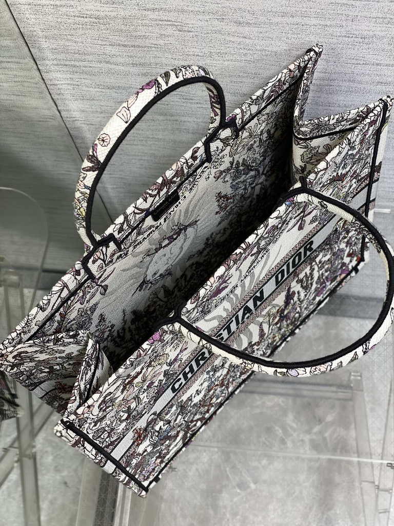 Large Dior Book Tote M1286 Gray Multicolor Dior 4 Saisons Automne Soleil Embroidery