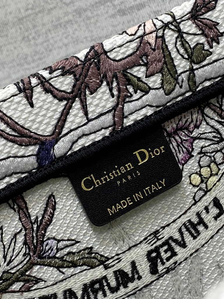 Large Dior Book Tote M1286 Gray Multicolor Dior 4 Saisons Automne Soleil Embroidery