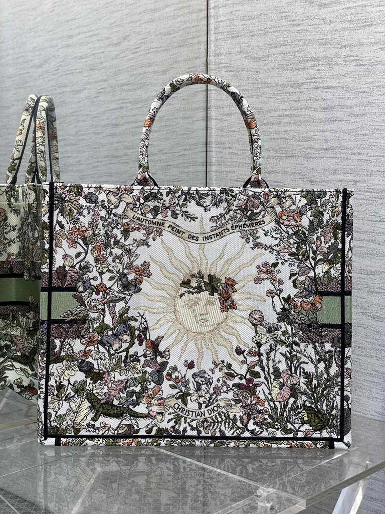 Large Dior Book Tote M1286 Ecru Multicolor Dior 4 Saisons Automne Soleil Embroidery