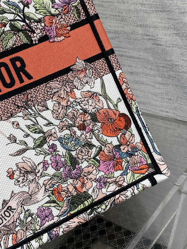 Large Dior Book Tote M1286 Orange Multicolor Dior 4 Saisons Automne Soleil Embroidery