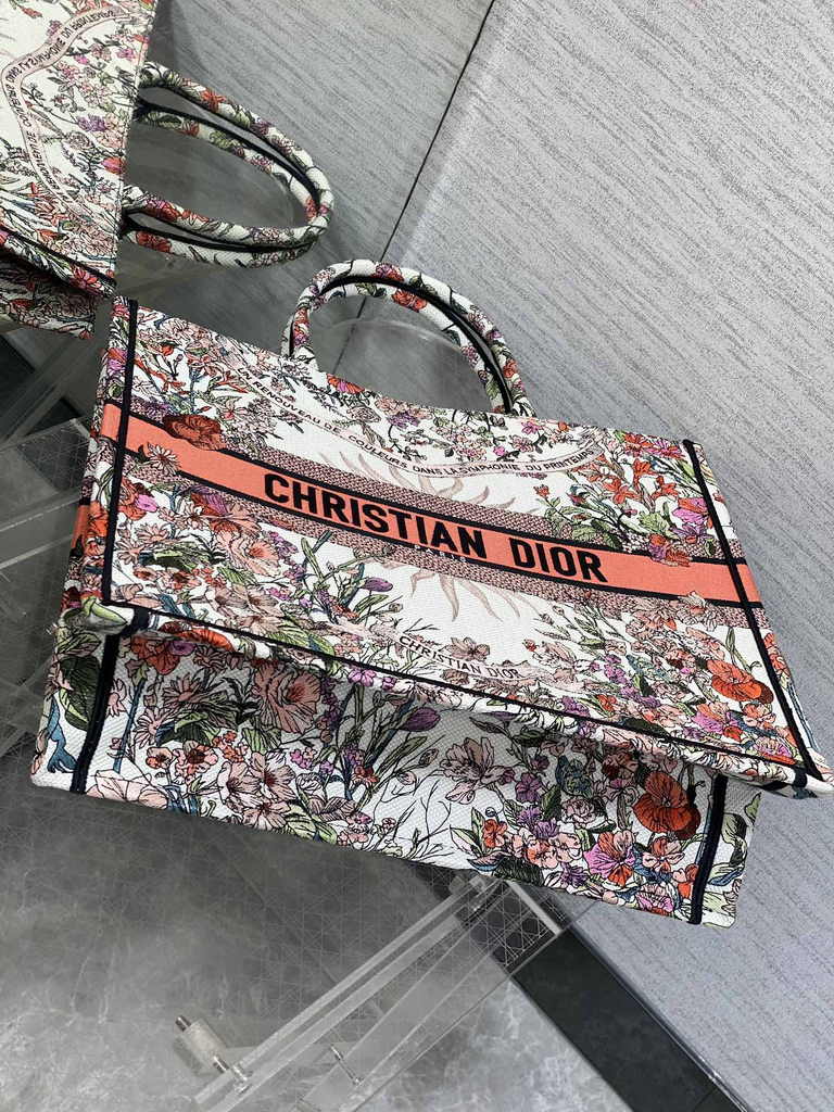Large Dior Book Tote M1286 Orange Multicolor Dior 4 Saisons Automne Soleil Embroidery