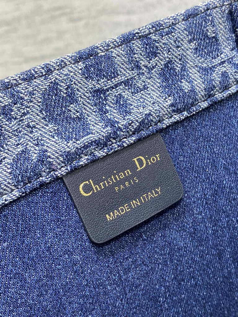 Large Dior Book Tote M1286 Blue Denim Dior Oblique Jacquard