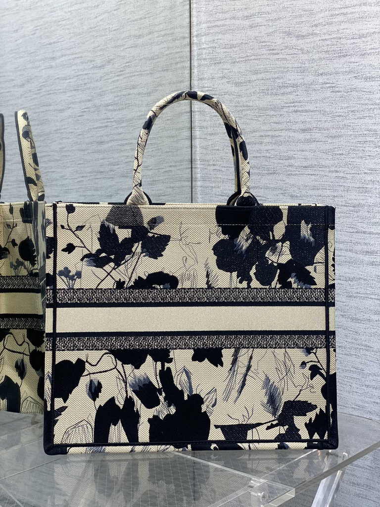 Large Dior Book Tote M1286 Apricot Peony Embroidery