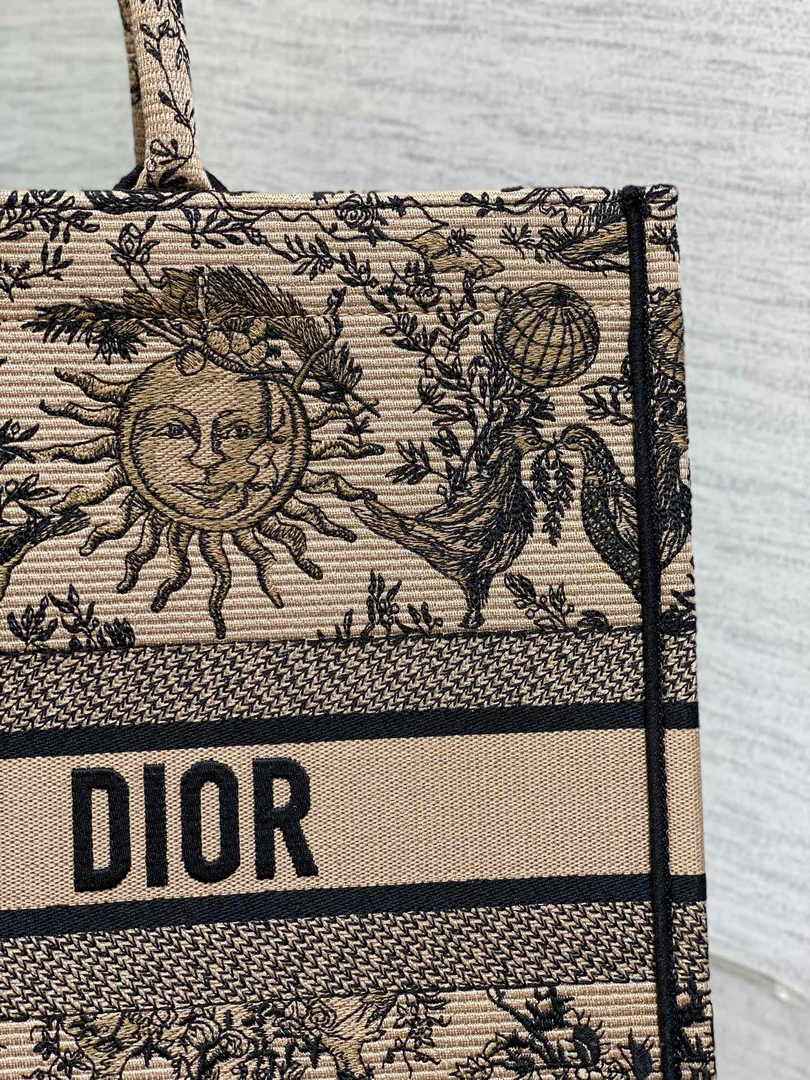 Large Dior Book Tote M1286 Beige and Black Toile de Jouy Soleil Embroidery