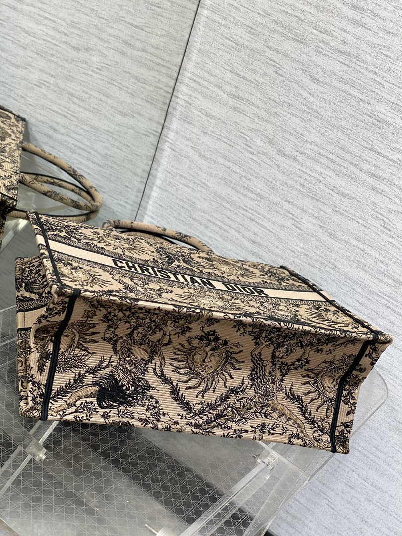 Large Dior Book Tote M1286 Beige and Black Toile de Jouy Soleil Embroidery