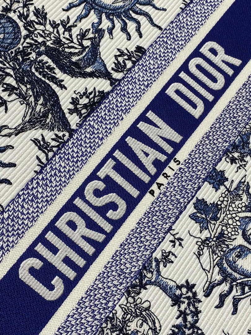 Large Dior Book Tote M1286 White and Navy Blue Toile de Jouy Soleil Embroidery