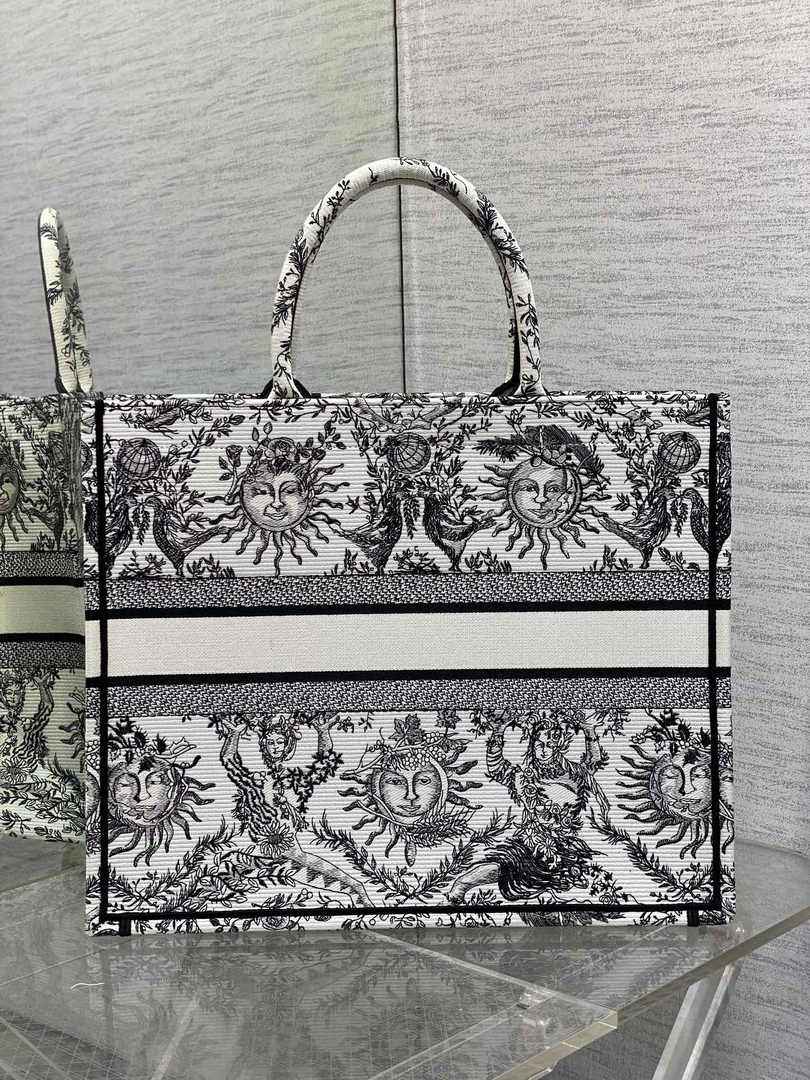 Large Dior Book Tote M1286 White and Black Toile de Jouy Soleil Embroidery
