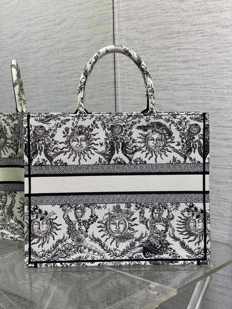 Large Dior Book Tote M1286 White and Black Toile de Jouy Soleil Embroidery