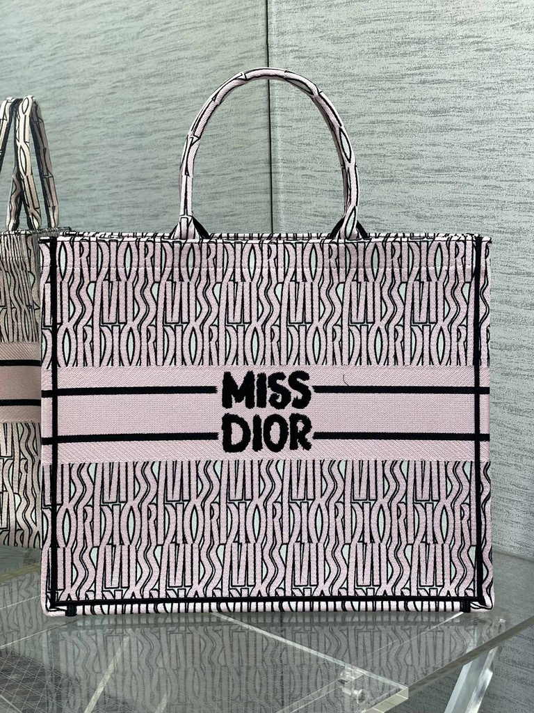 Large Dior Book Tote M1286 White and Pale Pink Miss Dior Allover Embroidery