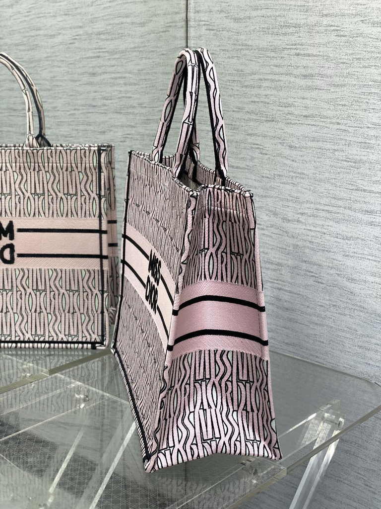 Large Dior Book Tote M1286 White and Pale Pink Miss Dior Allover Embroidery