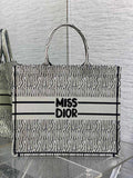 Large Dior Book Tote M1286 Beige Miss Dior Allover Embroidery