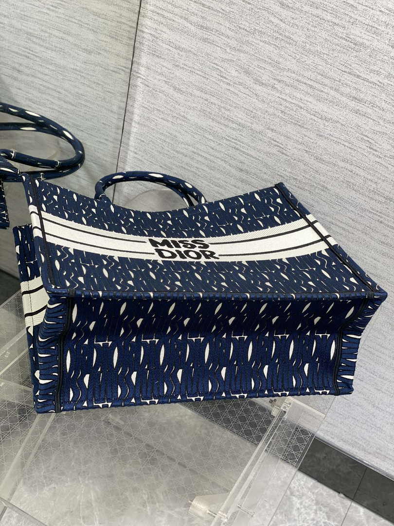 Large Dior Book Tote M1286 Blue and White Miss Dior Allover Embroidery