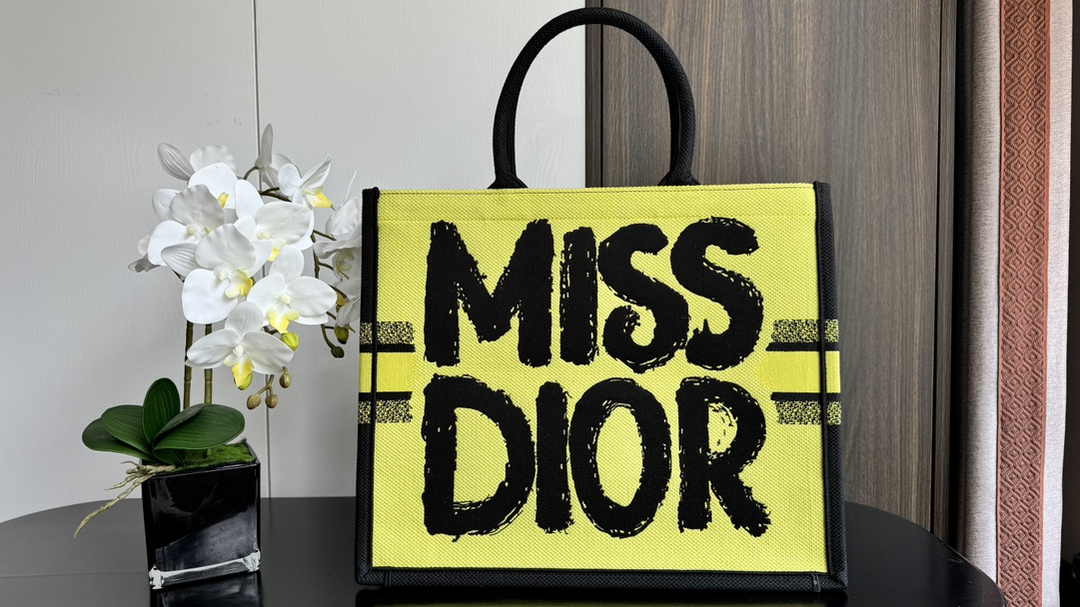 Large Dior Book Tote M1286 Two-Tone Green and Blue Miss Dior Graffiti Embroidery