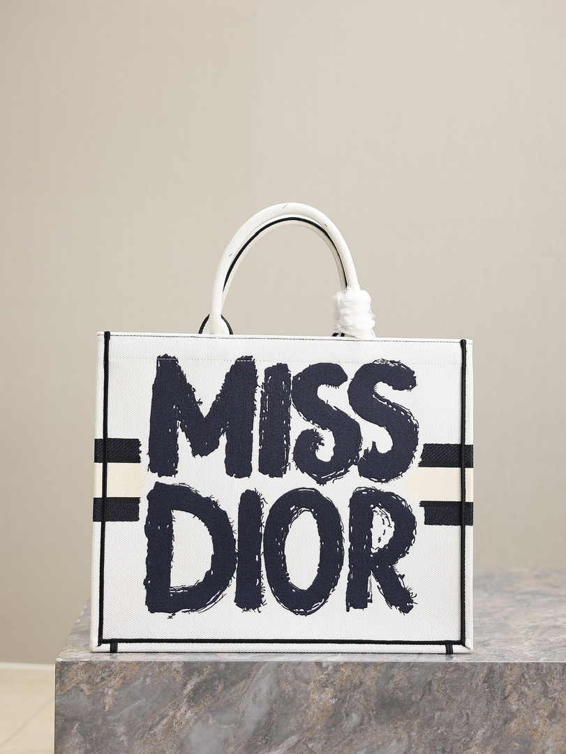 Large Dior Book Tote M1286 White and Blue Miss Dior Graffiti Embroidery