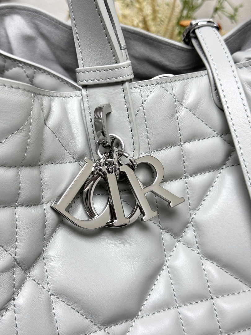 Large Dior Toujours Bag M2820 Gray Macrocannage Calfskin - Default Title - View 3