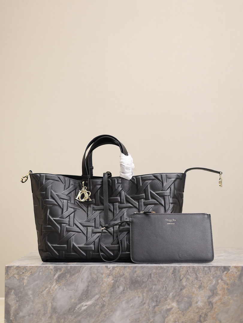 Large Dior Toujours Bag M2820 Black Graphic Cannage Calfskin - Default Title - View 1