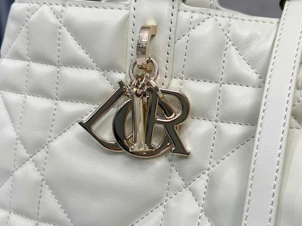 Large Dior Toujours Bag M2820 Latte Macrocannage Calfskin - Default Title - View 7