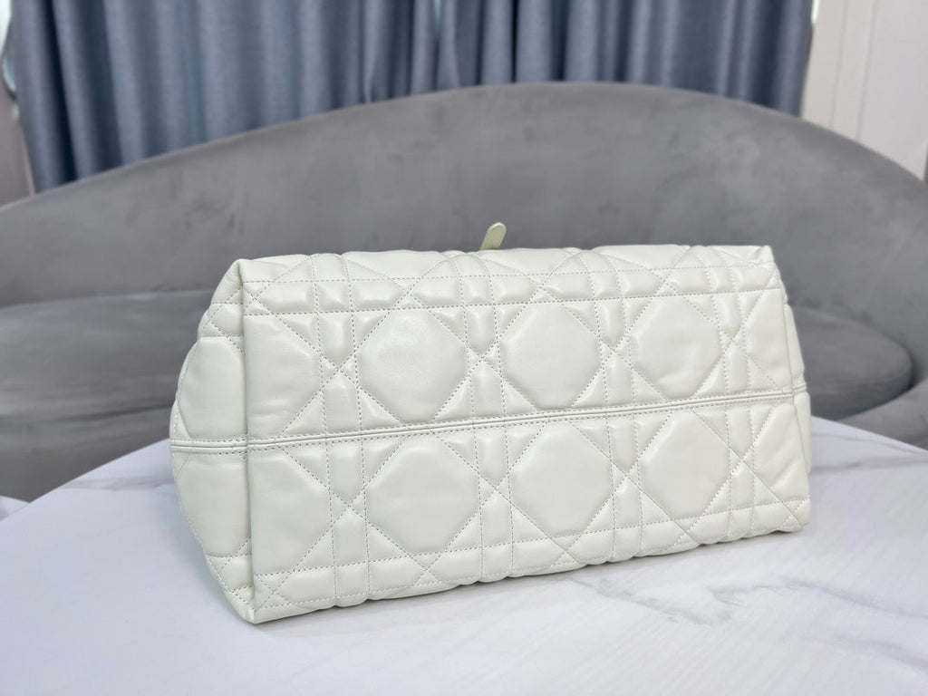 Large Dior Toujours Bag M2820 Latte Macrocannage Calfskin - Default Title - View 5