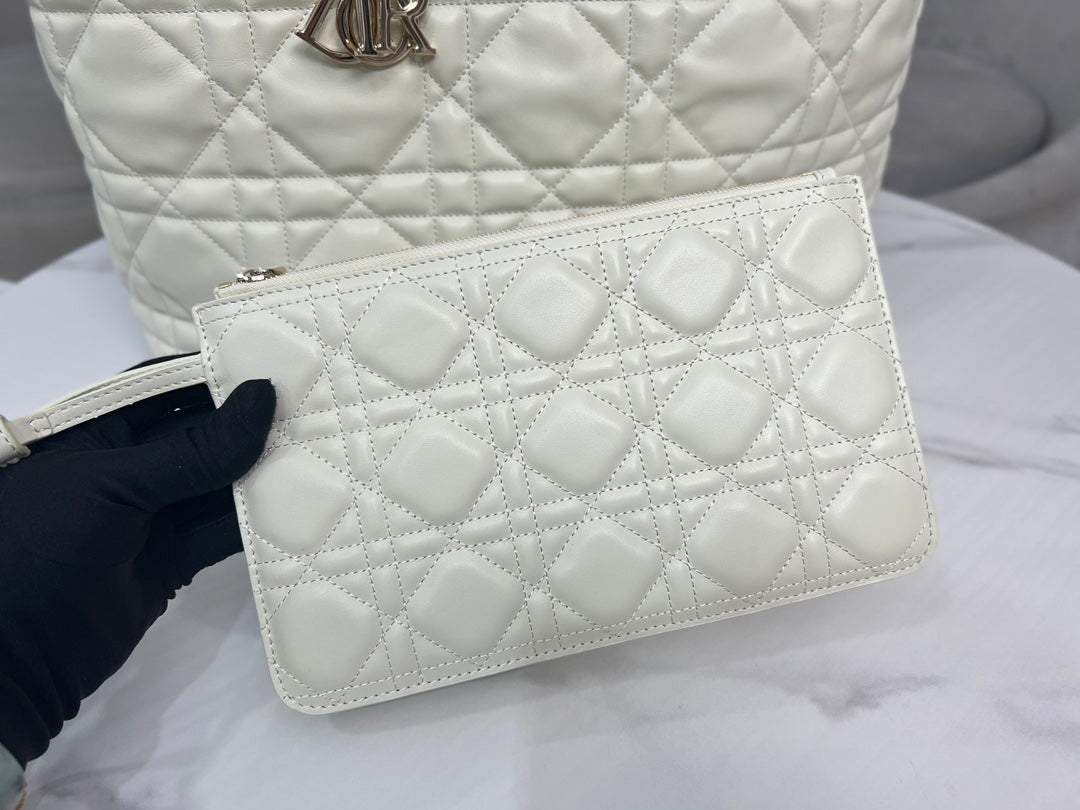 Large Dior Toujours Bag M2820 Latte Macrocannage Calfskin - Default Title - View 8