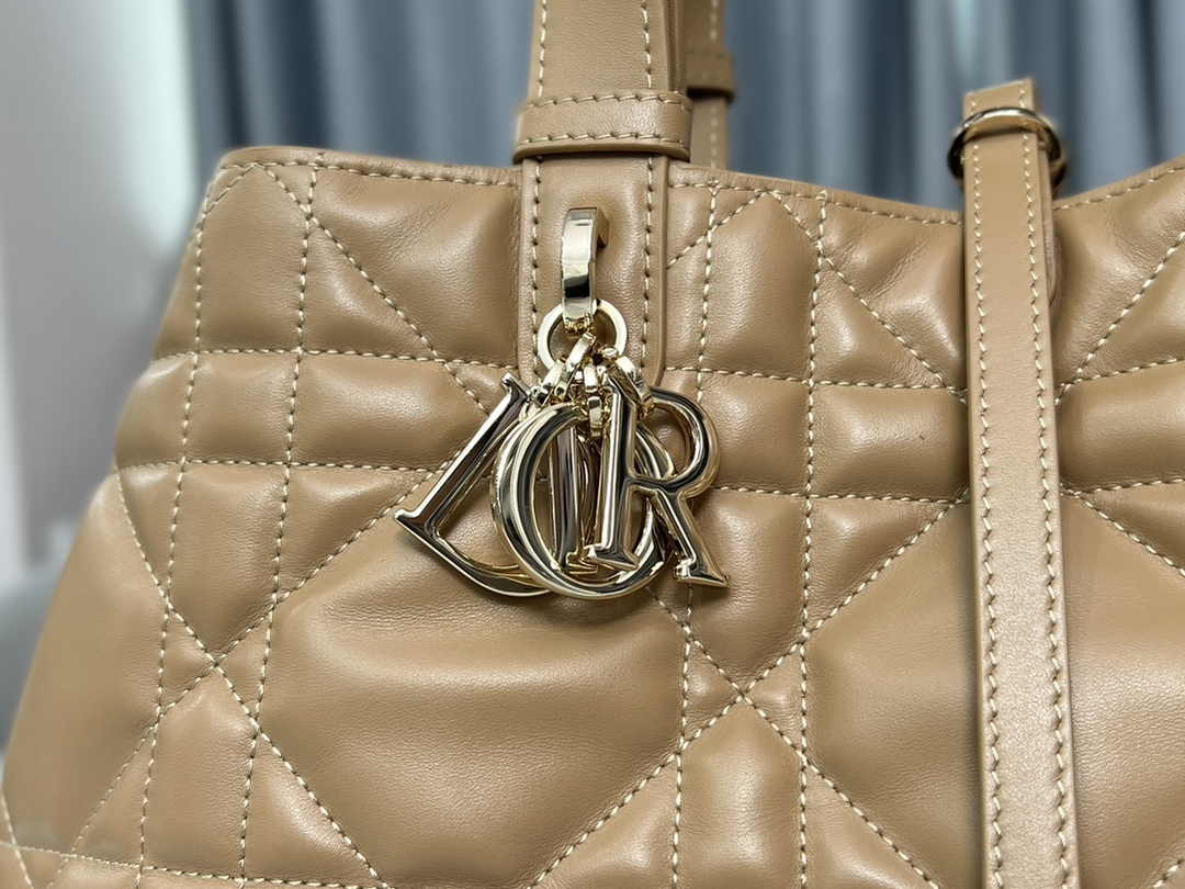 Large Dior Toujours Bag M2820 Tan Macrocannage Calfskin - Default Title - View 3
