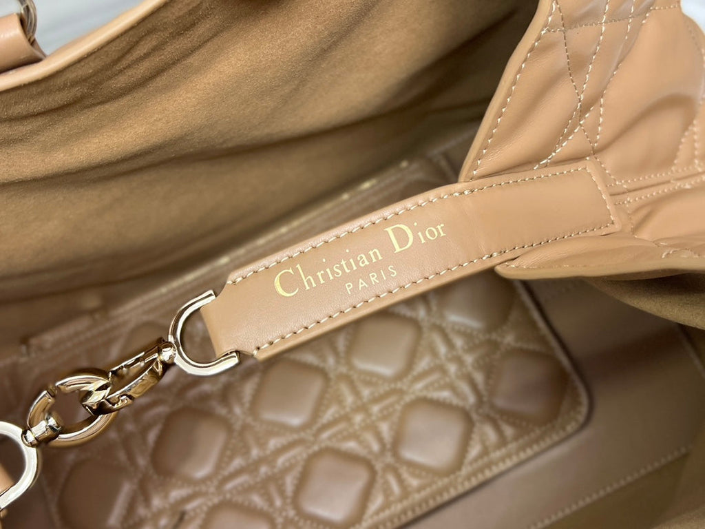 Large Dior Toujours Bag M2820 Tan Macrocannage Calfskin - Default Title - View 7