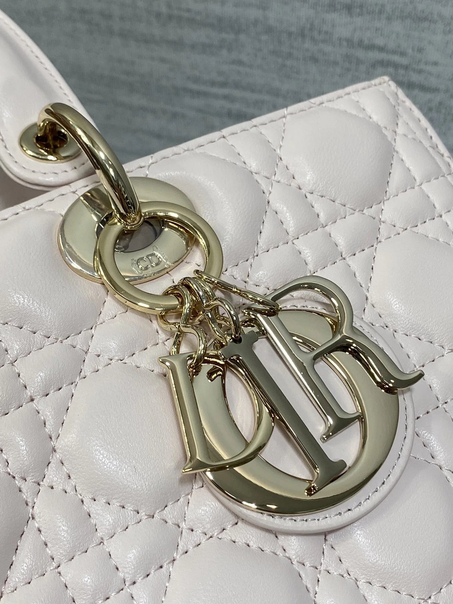 Large Lady Dior Bag M0566 Light Pink Lambskin Gold Hardware - Default Title - View 3