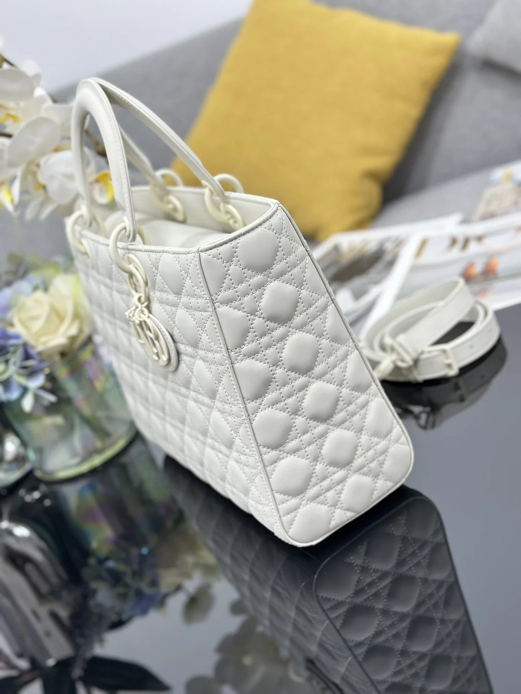 Large Lady Dior Bag M0566 Lambskin White - Default Title - View 4