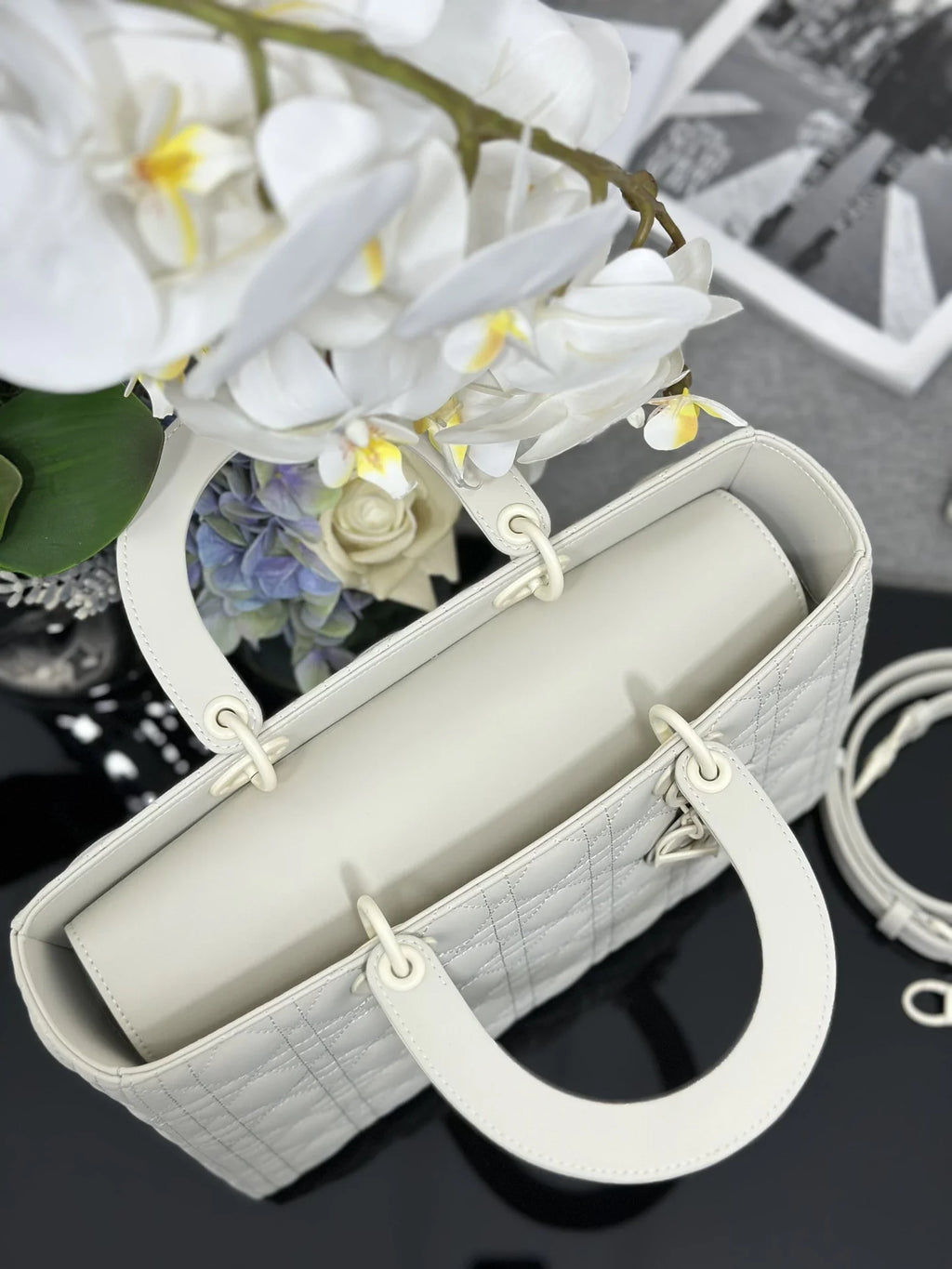 Large Lady Dior Bag M0566 Lambskin White - Default Title - View 7
