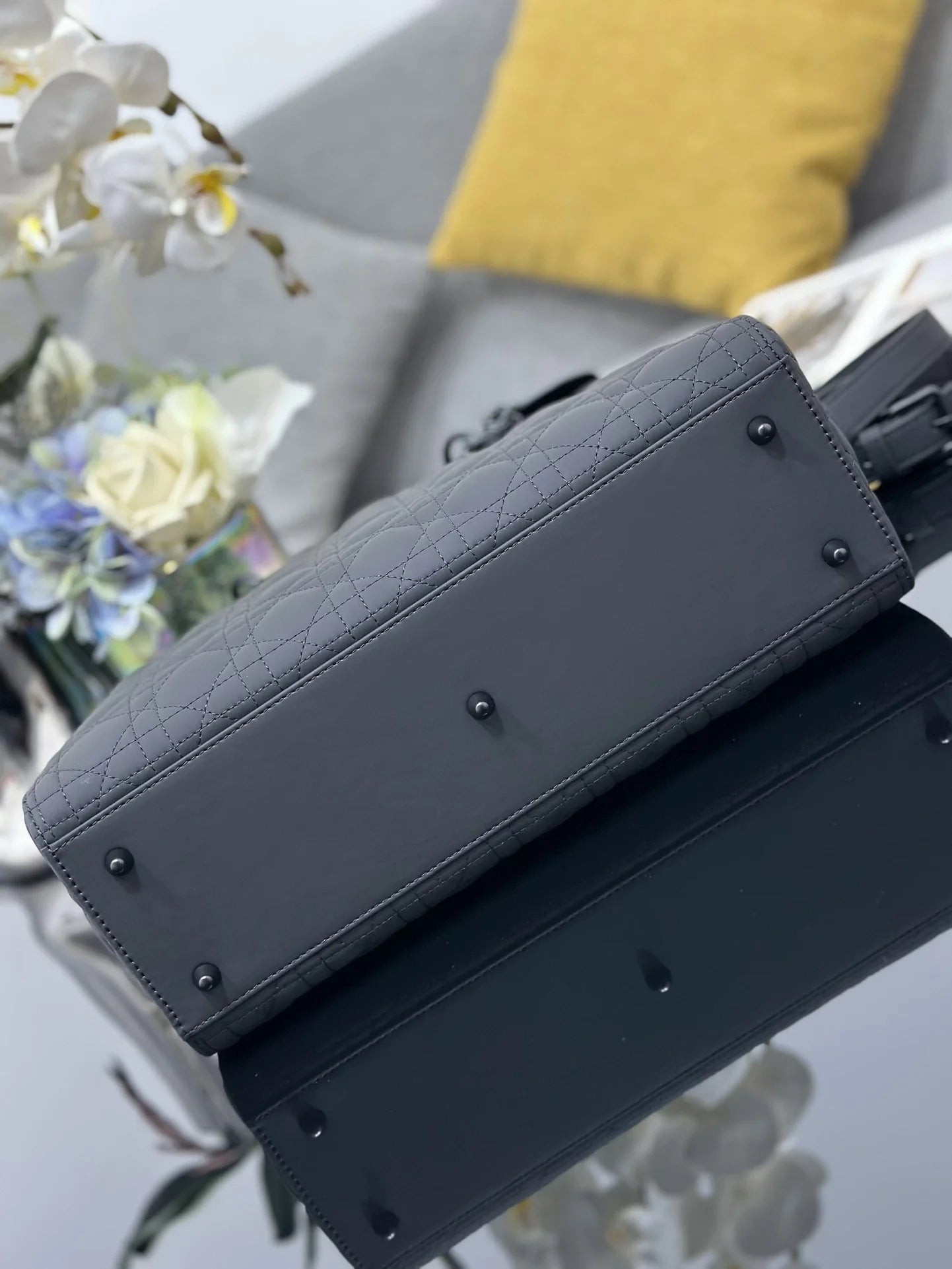 Large Lady Dior Bag M0566 Lambskin Black - Default Title - View 5
