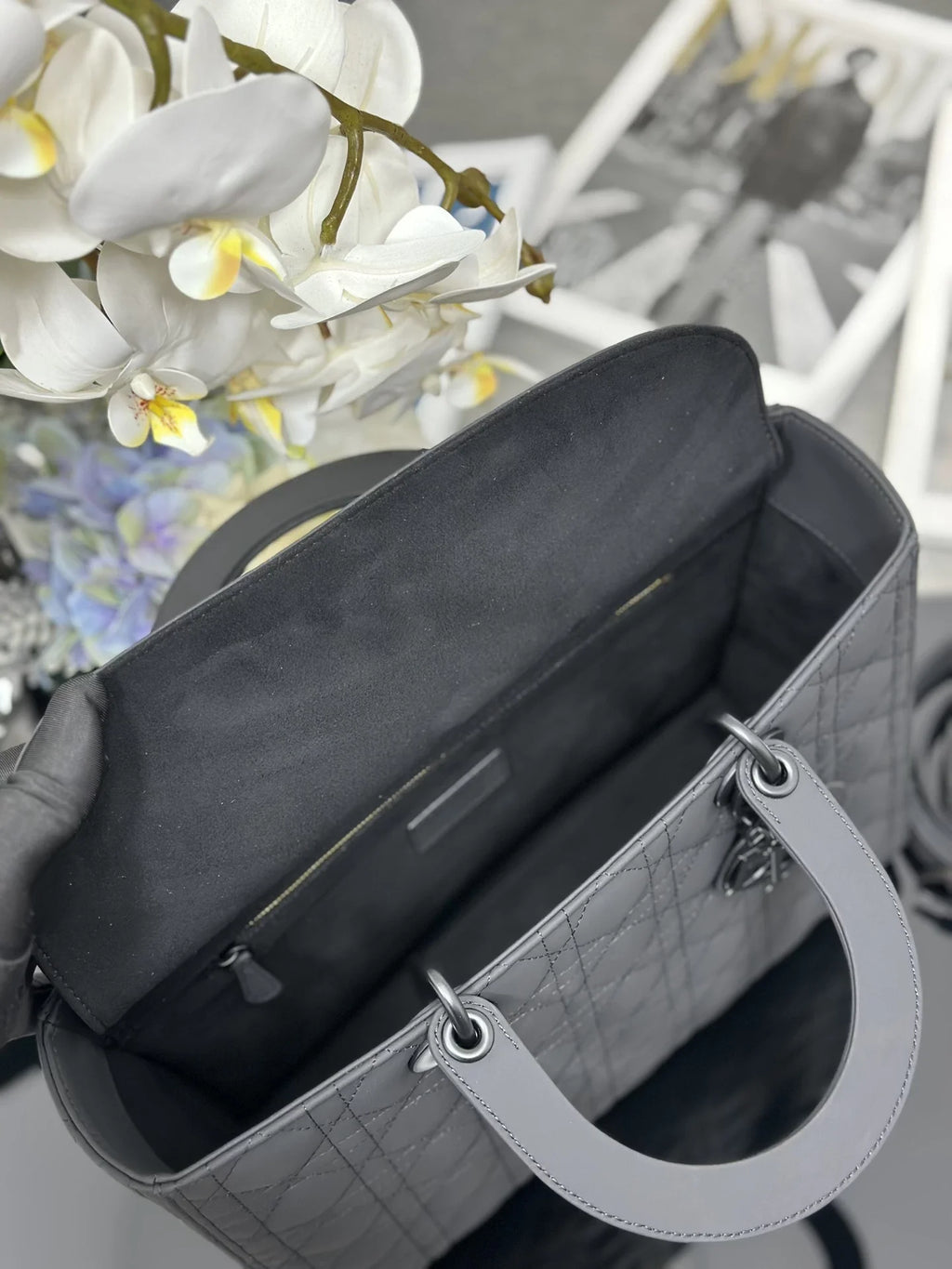 Large Lady Dior Bag M0566 Lambskin Black - Default Title - View 8