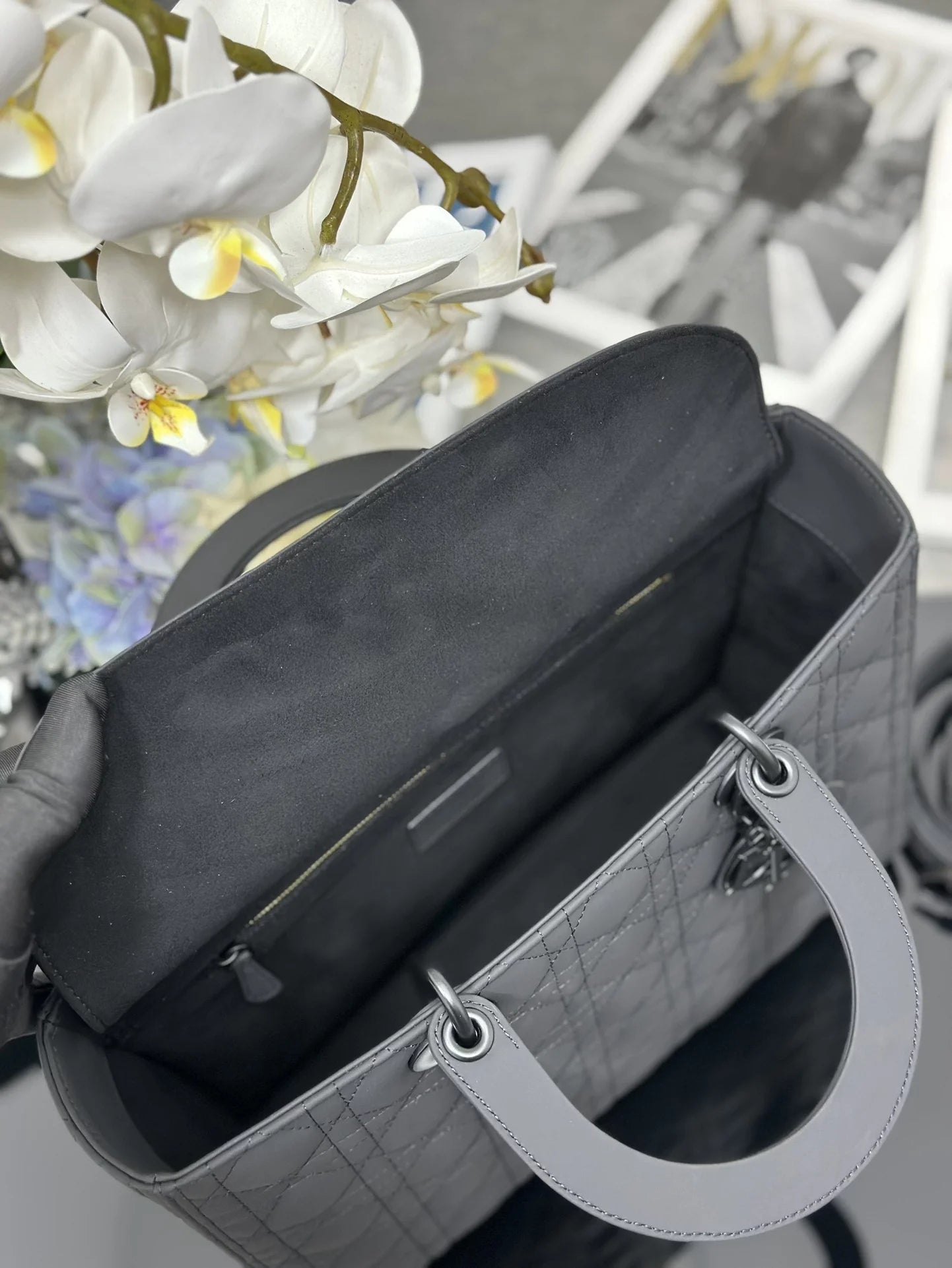 Large Lady Dior Bag M0566 Lambskin Black - Default Title - View 8
