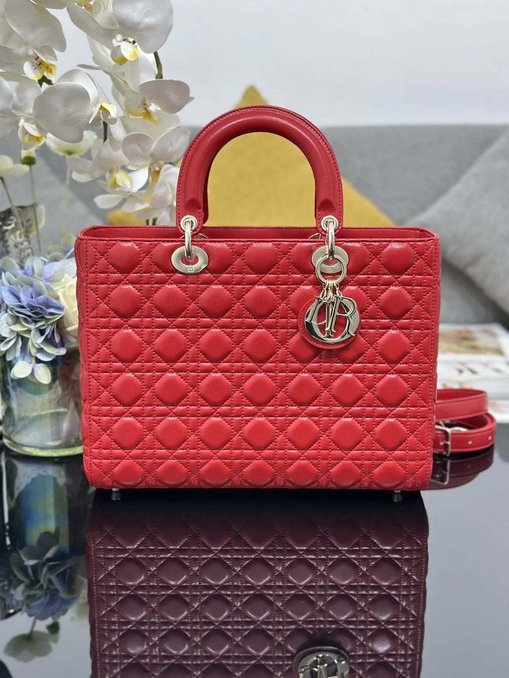 Large Lady Dior Bag M0566 Red Lambskin Gold Hardware - Default Title - View 1