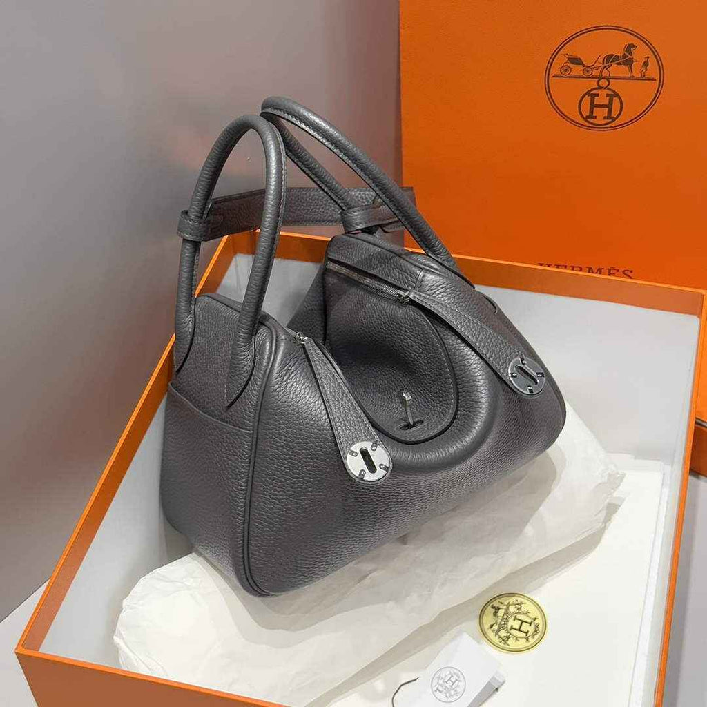 Lindy Hermès 26 Bag Togo Leather H265111