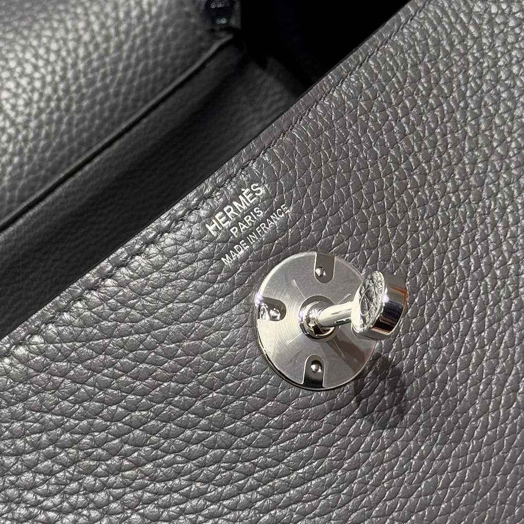 Lindy Hermès 26 Bag Togo Leather H265111